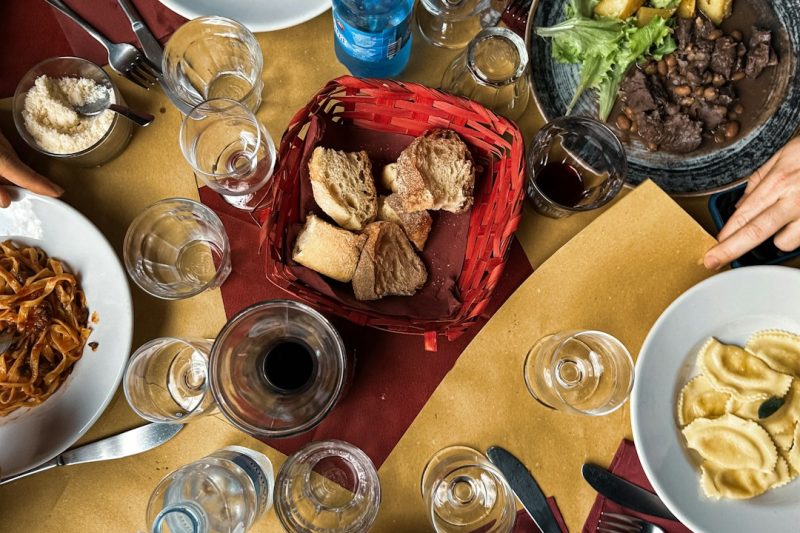 The Italian Sunday Lunch: Ragù, Family, and the Weekly Ceremony